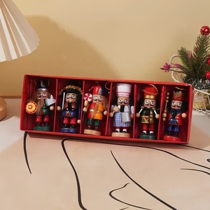 Décoration de table et d'étagère de Noël Pafu Décoration de marionnettes de vacances lumineuses et festives 6PCS <span class=keywords><strong>Casse</strong></span>-noisettes de Noël en bois à collectionner - Product Image 4