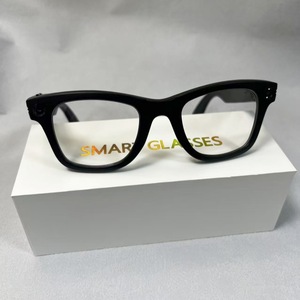 Smart <b>Glasses</b> <b>With</b> <b>Camera</b> AI Bluetooth Calling Music Voice Control 4GB Internal Memory Transparent Color Changing Lenses - Product Image 4
