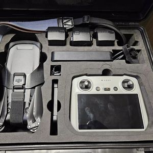 โดรน DJI Mavic 3 มือสอง ใช้งานได้ 46 นาที กล้อง Hasselblad ระดับมืออาชีพ ความละเอียด 5.1k - Product Image 1