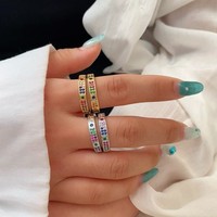 Parure de bijoux de marque, bracelet et bague entièrement pavés de zircone colorée arc-en-ciel, plaqué or 18 carats