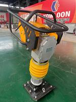 Compacteur Kowloon HCR90 Tamping Rammer Soufflet d'écureuil et pince pour bourrer le sol d'asphalte Pilon de terre personnalisé