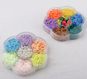 6 couleurs 1200 pièces <span class=keywords><strong>Heishi</strong></span> ABS perle disque plat <span class=keywords><strong>perles</strong></span> Kit fruits polymère argile <span class=keywords><strong>perles</strong></span> pour bracelet à bricoler soi-même fabrication de bijoux - Product Image 1