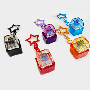 Desain kustom Keycap Fidget gantungan kunci Keycap Keyboard klik Fidget Logo gantungan kunci beberapa pilihan warna mainan Stim pereda stres - Product Image 2