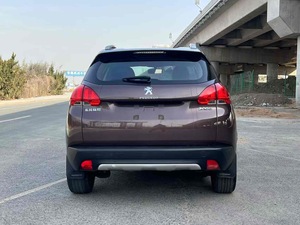 2014-2022 Dongfeng <span class=keywords><strong>Peugeot</strong></span> 2008 SUV 5 places <span class=keywords><strong>voiture</strong></span> à essence à transmission <span class=keywords><strong>automatique</strong></span> d'occasion avec toit ouvrant panoramique - Product Image 4