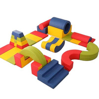 Ensemble d'entraînement sensoriel professionnel 17 pièces pour enfants, parcours d'obstacles intérieur en mousse, blocs de construction en éponge pour la maternelle