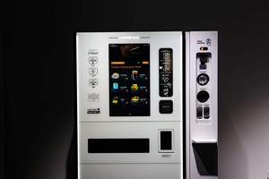 Machine à café en libre-service, boissons gazeuses, fonction thé glacé, acier inoxydable, verre trempé, surveillance à distance, écran tactile 32 pouces - Product Image 3