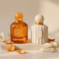 Flacon de parfum élégant en verre bleu clair de luxe haut de gamme de 100 ml, personnalisé, par Anding Supplier
