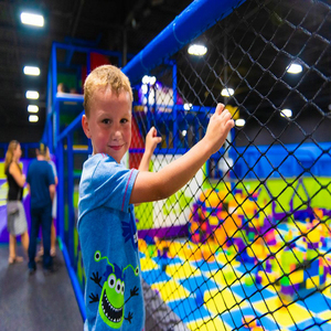Parc <span class=keywords><strong>de</strong></span> trampoline intérieur Amusement pour le plaisir et le divertissement Aire <span class=keywords><strong>de</strong></span> jeux intérieure pour enfants avec parcours <span class=keywords><strong>de</strong></span> corde haute - Product Image 5