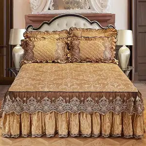 Set rumbai tempat tidur Princess Eropa mewah, sarung bantal beludru tebal hangat renda seprai lembut
