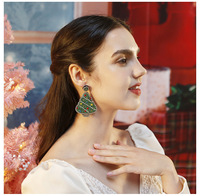 Boucles d'oreilles mini sapin de Noël perlées, mignonnes, petites, bijoux de Noël, cadeaux de fête d'hiver pour femmes