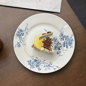 Assiettes et <span class=keywords><strong>plats</strong></span> à dessert ronds vintage Terre de Fer Assiette à petit-déjeuner en céramique classique française à fleurs bleues - Product Image 5