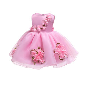 8252 <span class=keywords><strong>ropa</strong></span> <span class=keywords><strong>para</strong></span> bebé recién nacido vestido de <span class=keywords><strong>primera</strong></span> comunión venta al por mayor niñas flores vestido <span class=keywords><strong>para</strong></span> desfile de boda - Product Image 3