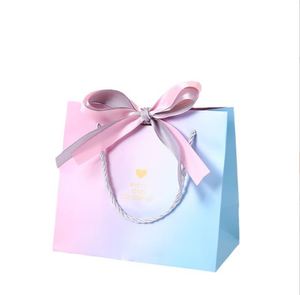 Bolsa de Papel para Cosméticos de Alta Gama Chengrui, Estilo Clásico con Diseño Floral Rosa, para Ropa, para el Día de San Valentín - Product Image 1