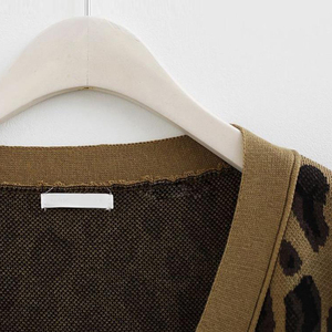 <span class=keywords><strong>Pull</strong></span> femme léopard, à manches longues, col en v, boutons simples, <span class=keywords><strong>pull</strong></span> tricoté, Cardigans, <span class=keywords><strong>tendance</strong></span> 2020 - Product Image 6