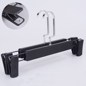 Bán Buôn Cao Cấp Móc Phẳng Dành Cho Người Lớn Màu Đen Và Trắng Frosted Quần Móc Áo Chống Trượt Liền Mạch Quần Áo Cửa Hàng Quần Áo Móc Áo - Product Image 4