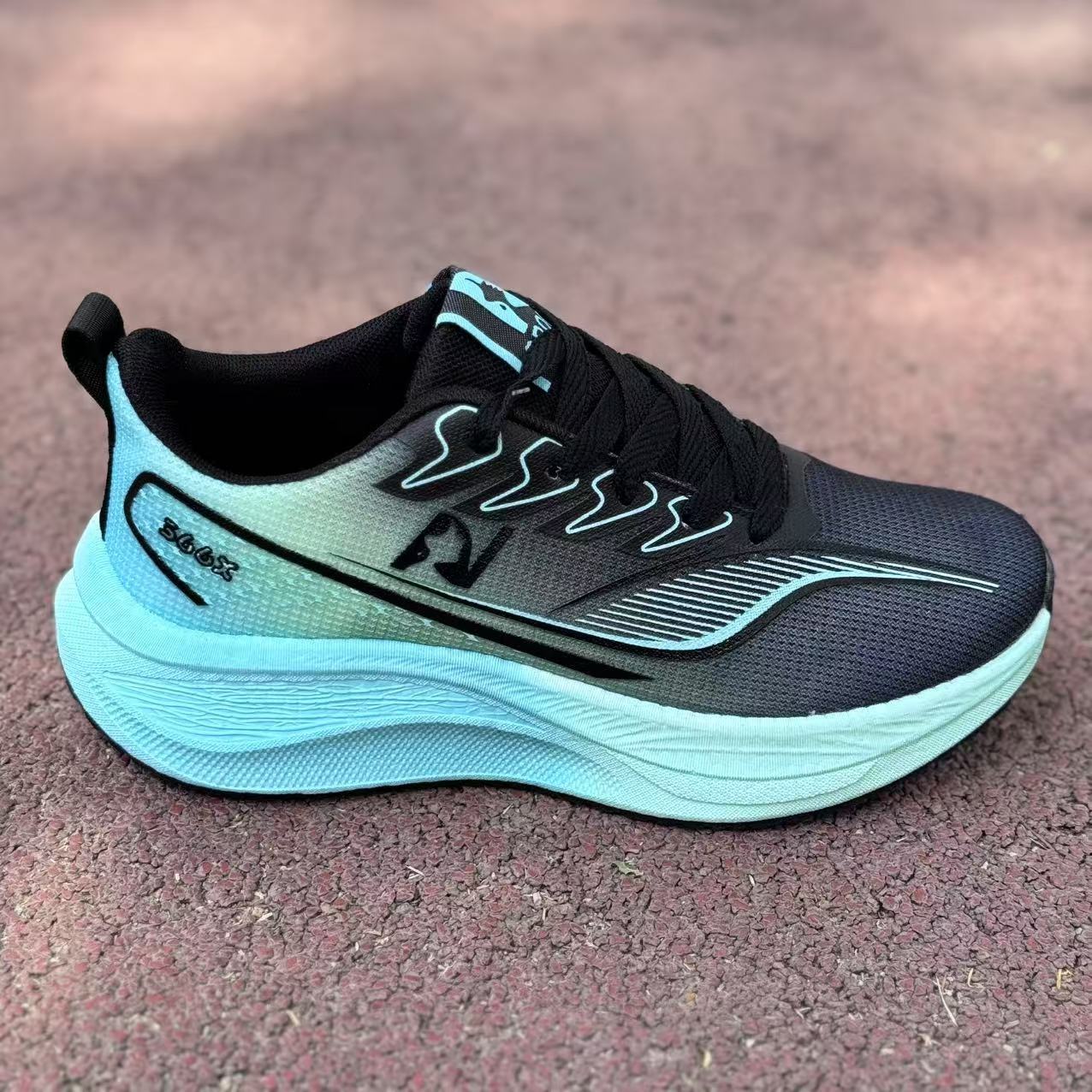 Classic Running Shoes Walking Style Wholesale Women Sports Shoes