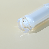 Flacon pompe sans air à double paroi rond en plastique recyclable 10 ml*2 à double compartiment pour les soins de la peau