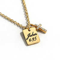 Collier avec pendentif carré en acier inoxydable plaqué or, gravé au laser avec un verset biblique, charme en forme de croix, bijoux religieux personnalisés