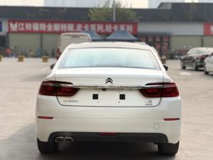 Voiture d'<span class=keywords><strong>occasion</strong></span> Citroën <span class=keywords><strong>C6</strong></span> 380THP Luxury Edition 1.8T Essence 4 portes 5 places Faible kilométrage Voiture familiale fiable - Product Image 5