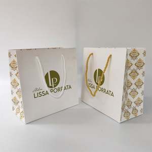 Sacs shopping en papier d'art de luxe personnalisés pour l'emballage de vêtements, la promotion et l'expédition, avec ruban et impression de logo - Product Image 3