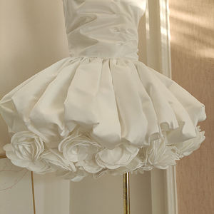 Di alta qualità Sexy senza spalline abito da fiore soffice abito bianco squisito <span class=keywords><strong>abbigliamento</strong></span> da <span class=keywords><strong>donna</strong></span> all'ingrosso - Product Image 6