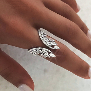 Anneau ouvert en cristal CZ avec feuilles torsadées et strass, style coréen, pour <span class=keywords><strong>femme</strong></span>, ange - Product Image 3