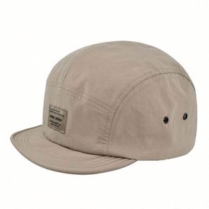 หมวกเบสบอลแบบ Snapback ปีกแบนจากโรงงาน รับทำโลโก้ปัก หมวก Snapback 5 ชิ้น - Product Image 5