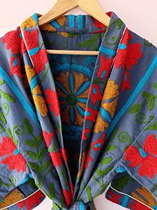 ชุดกิโมโนชุดนอนหรูหราดีไซน์เนอร์เสื้อคลุมยาวถึงเข่าสำหรับอาบน้ำปักลายฤดูร้อน - Product Image 6