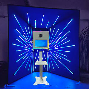 Système de photomaton à miroir magique à angle élevé pour mariage, en métal, avec verre trempé, iPad, appareil photo reflex numérique, valise de transport, capacité de charge de 350 kg - Product Image 6