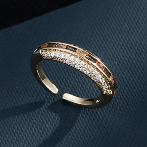 Anillo Abierto Tiyo para Mujer, de Tungsteno Chapado en Oro, Geométrico, Ajustable, para el Dedo Índice, con Engaste de Canal, Joyería para Uso Diario ABB092 - Product Image 1