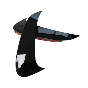 Ailerons arrière en fibre de carbone noire ABS de style adhésif pour Mercedes-Benz Classe C W206 Sport Edition - Product Image 2