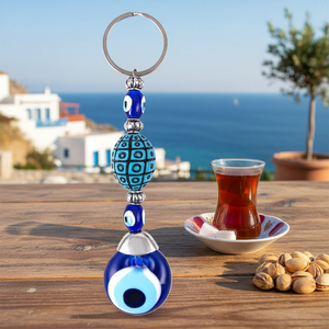 Llavero hecho a mano con cuentas de ojo malvado de cristal en forma de bola turquesa, hecho a mano, hecho en Turquía - Product Image 3