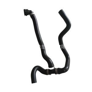 Manguera de Agua Automotriz Benbao SW83-8A504FB EPDM para Reemplazo y Reparación - Product Image 2