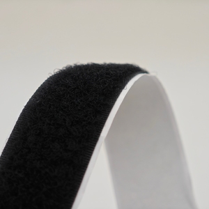 Бесплатный образец липкой ленты с липкой задней застежкой самоклеящиеся сверхпрочные полоски нейлоновый крюк и рулон петли - Product Image 2