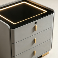 Table de chevet intelligente de luxe à 3 tiroirs avec lumière ambiante LED en verre, serrure à code, armoire de rangement pour chambre à coucher, mobilier d'hôtel