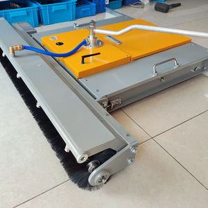 Drone de nettoyage automatique de panneaux solaires, équipement robotisé pour le nettoyage de panneaux solaires - Product Image 3