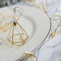 YN Starlight Kunststoff-Lichterkette Gold Wassertropfen Stern Geometrisch Nordisch Minimalistisch LED Dekorative Farbige Beleuchtung