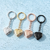 Ywyougang Porte-clés Cœur Gravé 4 Couleurs, Cadre Photo Ouvrable, Pendentif Amour en Acier Inoxydable, Cadeau