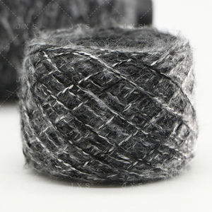 Conos de hilo de poliéster teñido de color Premium Solución rentable para proveedores de <span class=keywords><strong>Shein</strong></span> Hilo de tweed de alta calidad Envío a gran escala - Product Image 3