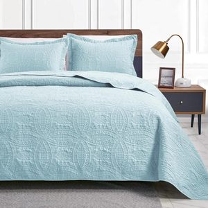 Offre Spéciale : Parure de Lit de Luxe d'Été Personnalisée Bleu Clair Grande Taille – Couvre-lits et Nappes Ultrasoniques à Motifs Imprimés pour Usage Domestique - Product Image 1