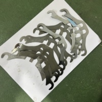 Cale de réglage pour dents de chargeuse WA450 WA500 425-70-13260