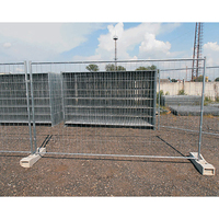 Clôture Temporaire de Construction Portable Précise YC, Pieds de Clôture Temporaire en Caoutchouc Uniques, Panneau de Clôture Temporaire Moderne pour la Construction