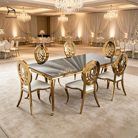 Chaises d'hôtel en cuir doré avec structure métallique pour villa, salon et banquet