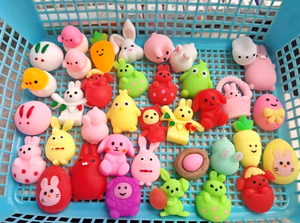 Juguete Blandito de TPR para Pascua, Juguete Antiestrés para Apretar, Diseño de Conejito y Huevo, Juguete Sensorial Kawaii para Niños, Regalo para Fiestas Infantiles - Product Image 6