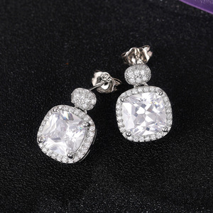 Orecchini Pendenti Quadrati in Cristallo per Donne, Stile Vintage, Accessori Moda Quotidiani - Product Image 1
