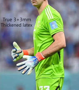 Vente en gros <span class=keywords><strong>de</strong></span> <span class=keywords><strong>gants</strong></span> <span class=keywords><strong>de</strong></span> <span class=keywords><strong>gardien</strong></span> <span class=keywords><strong>de</strong></span> but <span class=keywords><strong>de</strong></span> football en latex <span class=keywords><strong>de</strong></span> caoutchouc professionnel, <span class=keywords><strong>gants</strong></span> <span class=keywords><strong>de</strong></span> <span class=keywords><strong>gardien</strong></span> <span class=keywords><strong>de</strong></span> but pour jeunes et adultes, pour les matchs <span class=keywords><strong>de</strong></span> football - Product Image 3