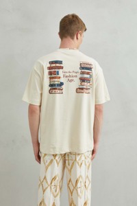 Voltare pagina moda età stile letterario Unisex cotone 100% Oversize Beige Camiseta t-shirt da uomo - Product Image 3