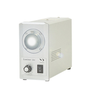 Source de lumière halogène HAYASHI LA-100USW pour usage en laboratoire, origine Japon - Product Image 4