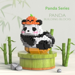 Lele Brothers W1116 Panda Meng Lan Fubao hecho a mano Micro partículas bloques de construcción modelo de plástico muñeca de juguete - Product Image 5