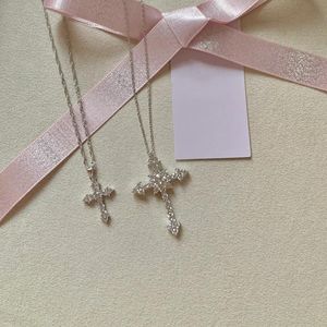 Collar con Colgante de Varita Mágica de Plata de Ley S925 de Alta Gama, Hermosa Chica Guerrera Hada, Gargantilla Moderna para Clavícula - Product Image 1